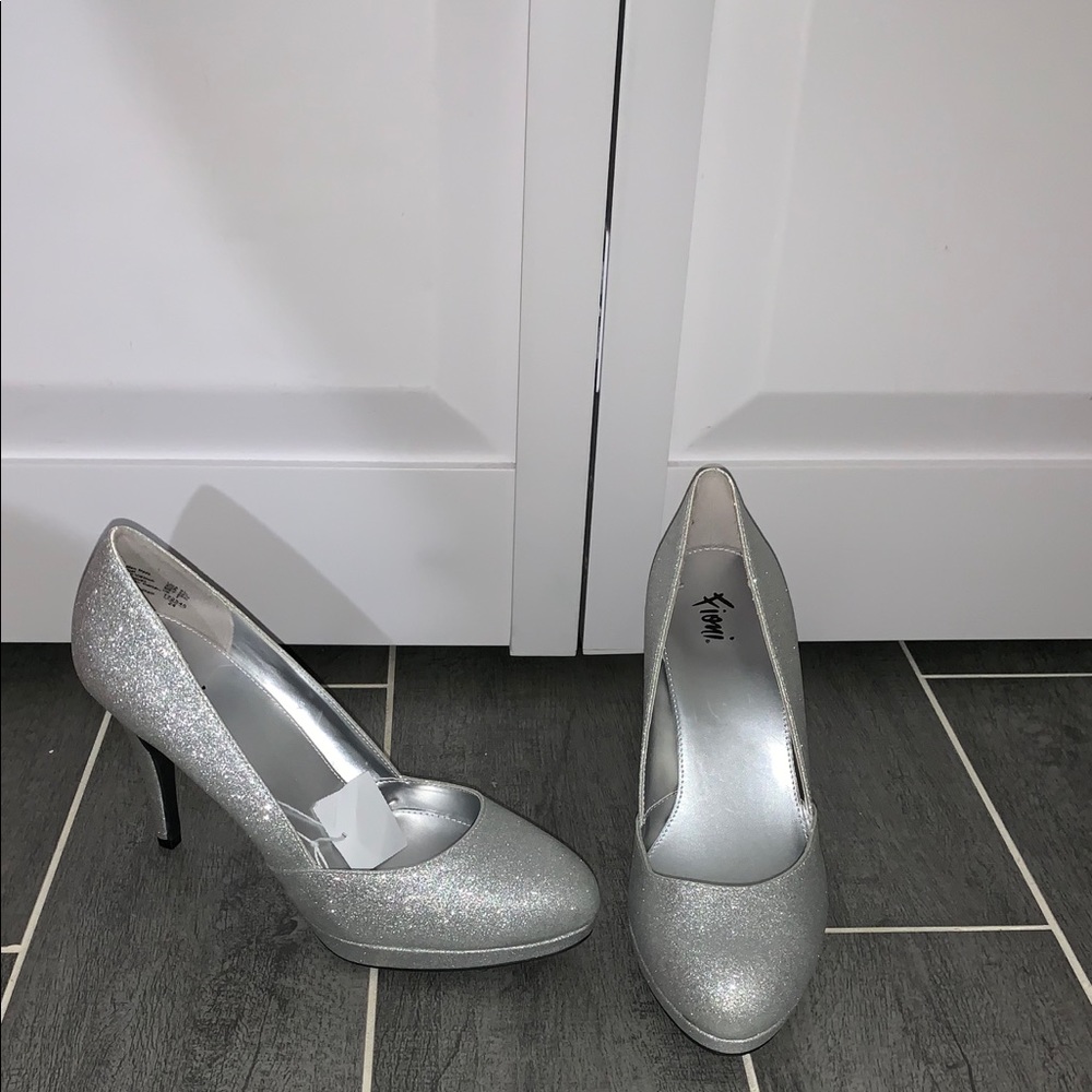 Silver Glitter Pumps